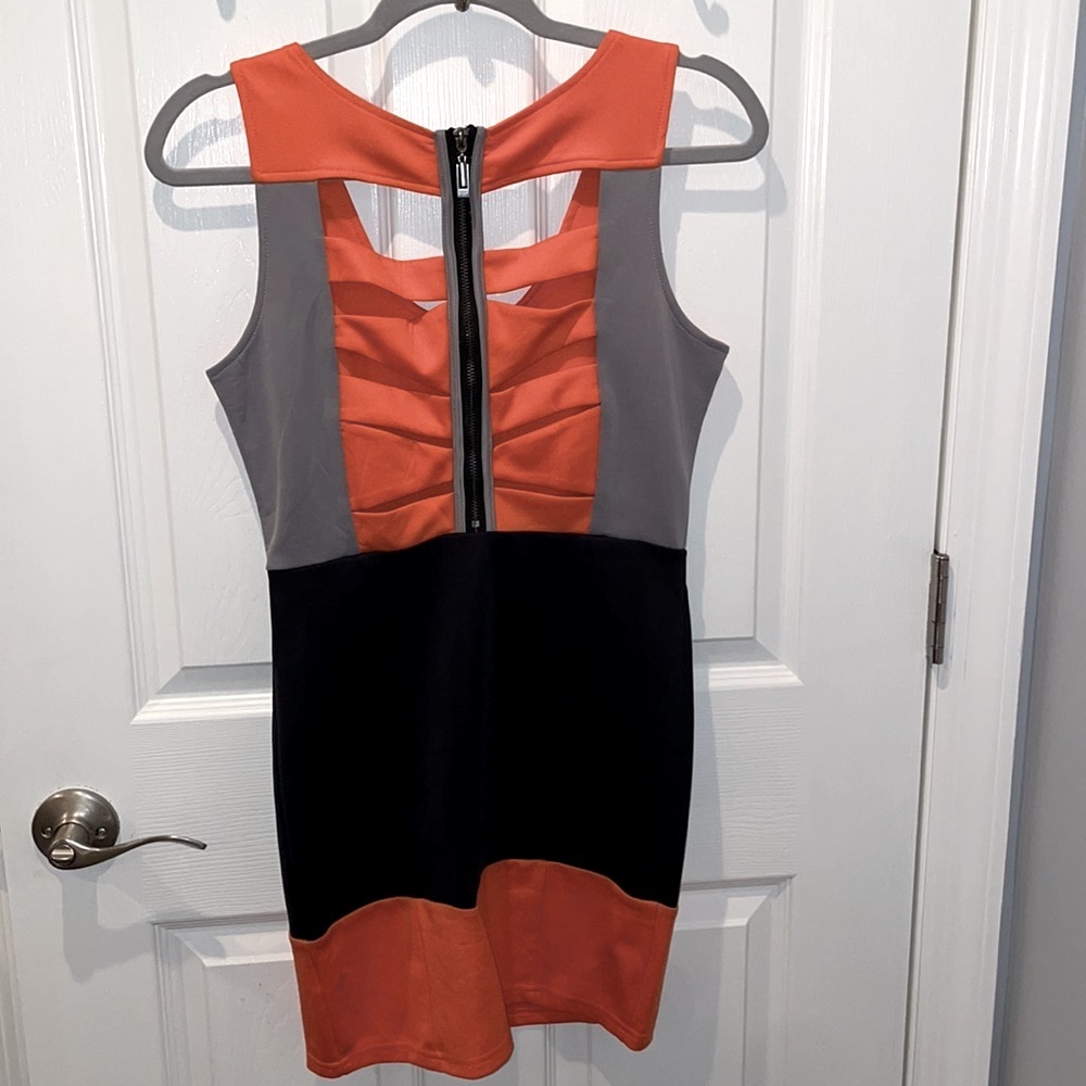 Mini dress Orange/ navy dress sz M